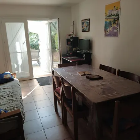 3 Pieces Au Calme Saint-Raphaël